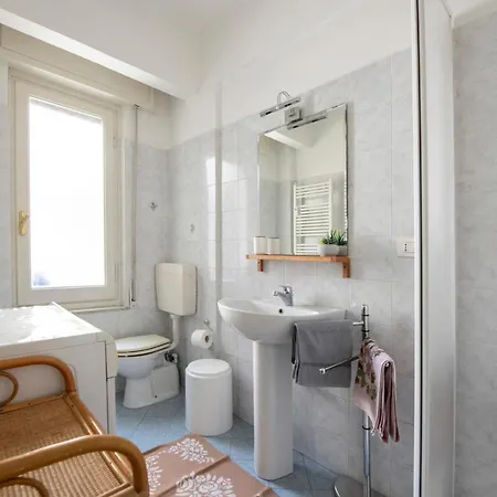 Apartment 196 - A Casa Di Mary - Centro - 700m Dal Mare - Parcheggio Gratis Incluso Chiavari