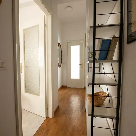Apartment 196 - A Casa Di Mary - Centro - 700m Dal Mare - Parcheggio Gratis Incluso *