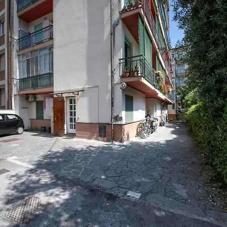 196 - A Casa Di Mary - Centro - 700m Dal Mare - Parcheggio Gratis Incluso